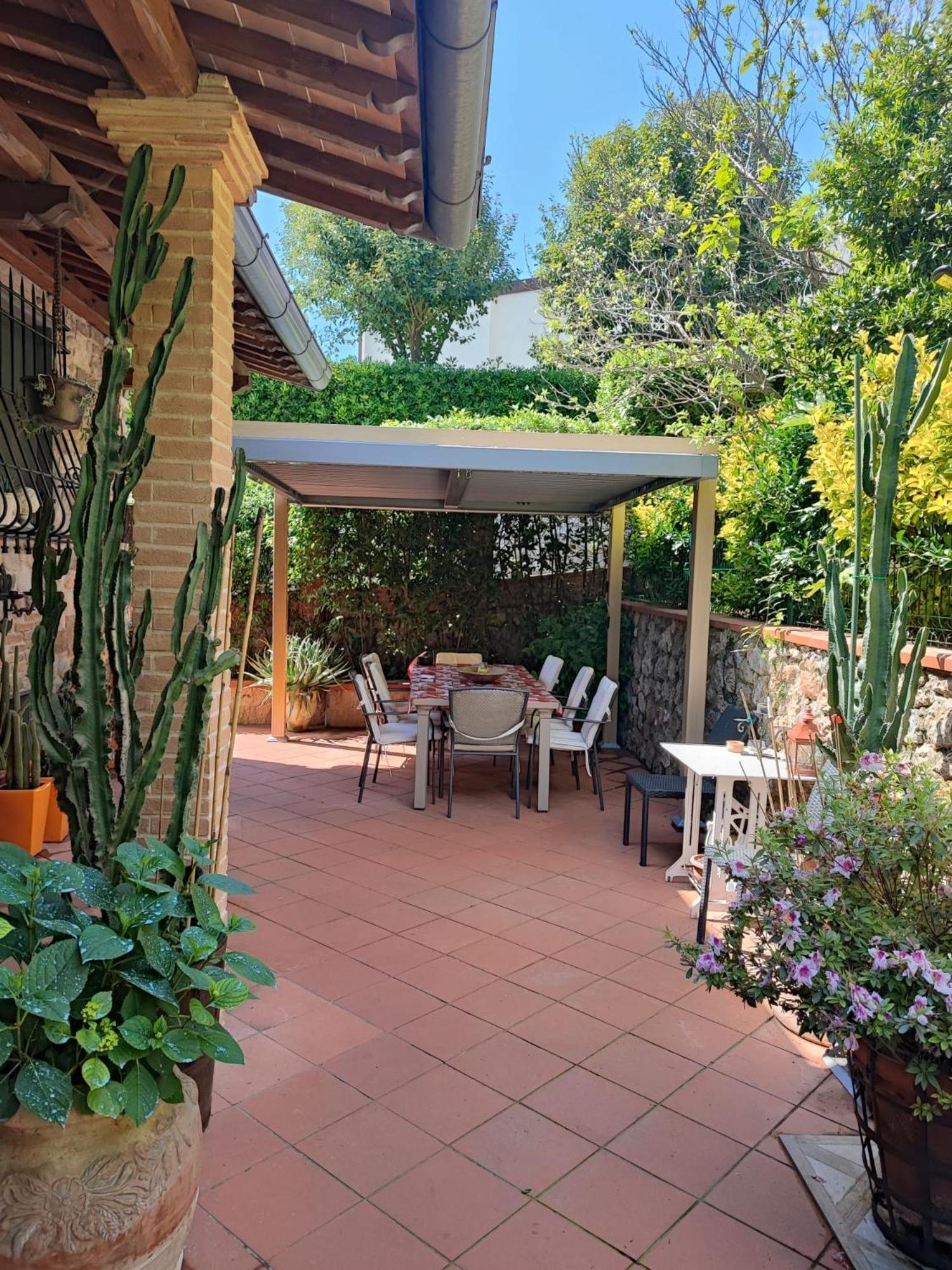 Villa Capo Corso Corsanico-Bargecchia Eksteriør bilde
